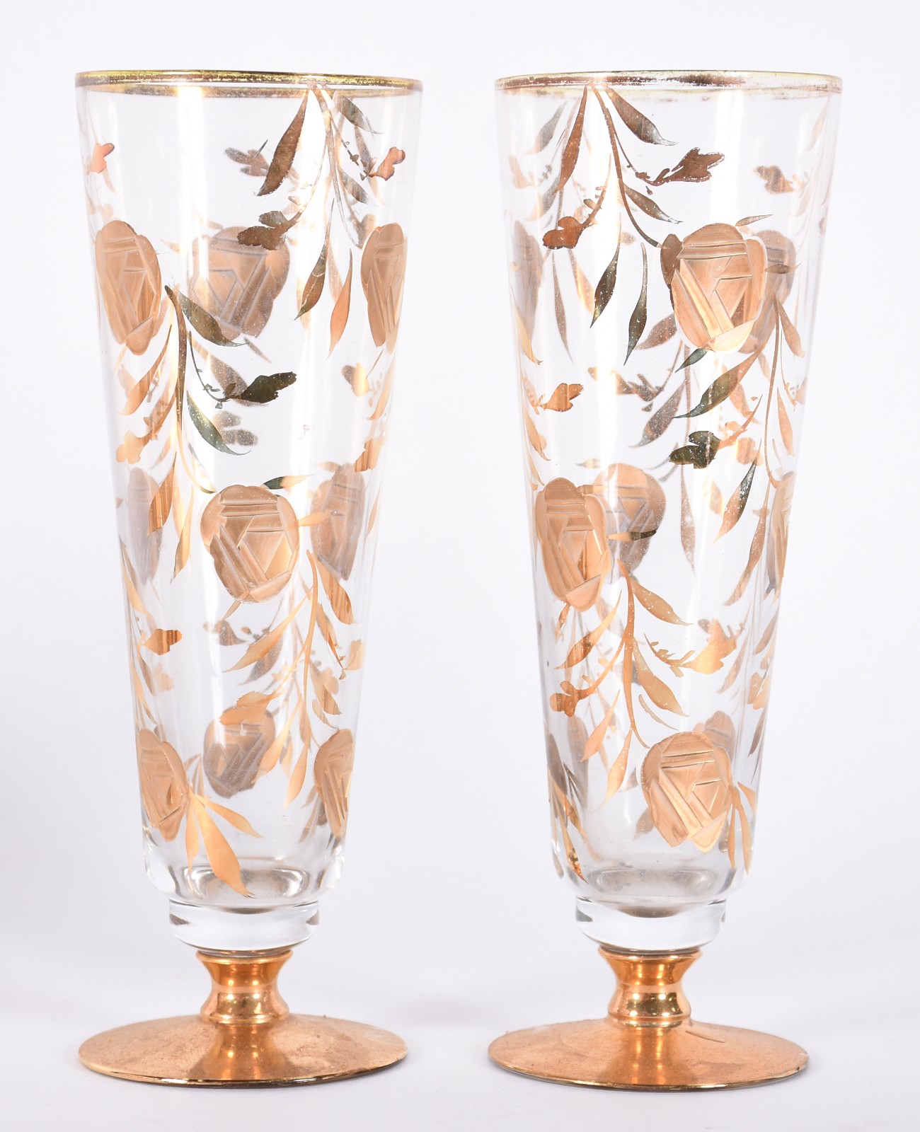 Conjunto em demi cristal com flores douradas composto de: 6 copos e... - foto 5 de 5