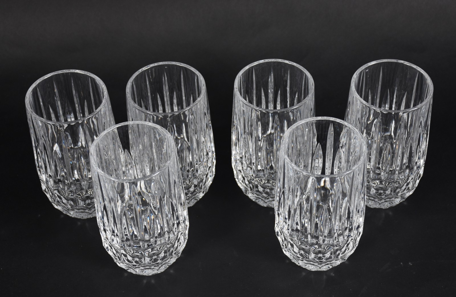 Conjunto em demi cristal composto de: 6 copos e jarra para refresco... - foto 4 de 5