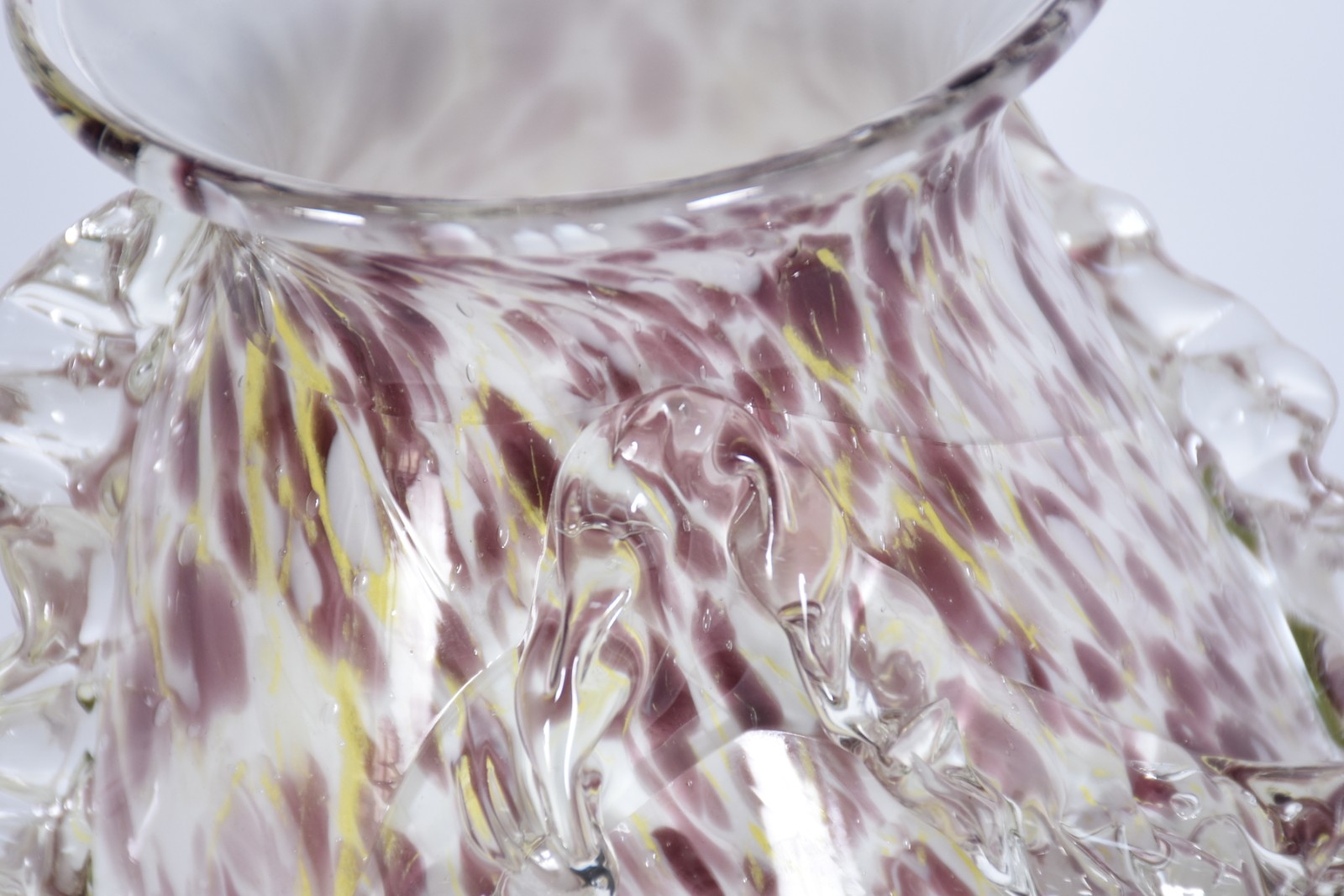 Vaso de vidro decorativo na cor âmbar. - foto 4 de 4
