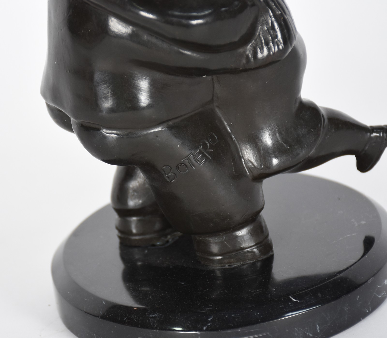 Botero (1932), Casal Dançando - foto 3 de 5