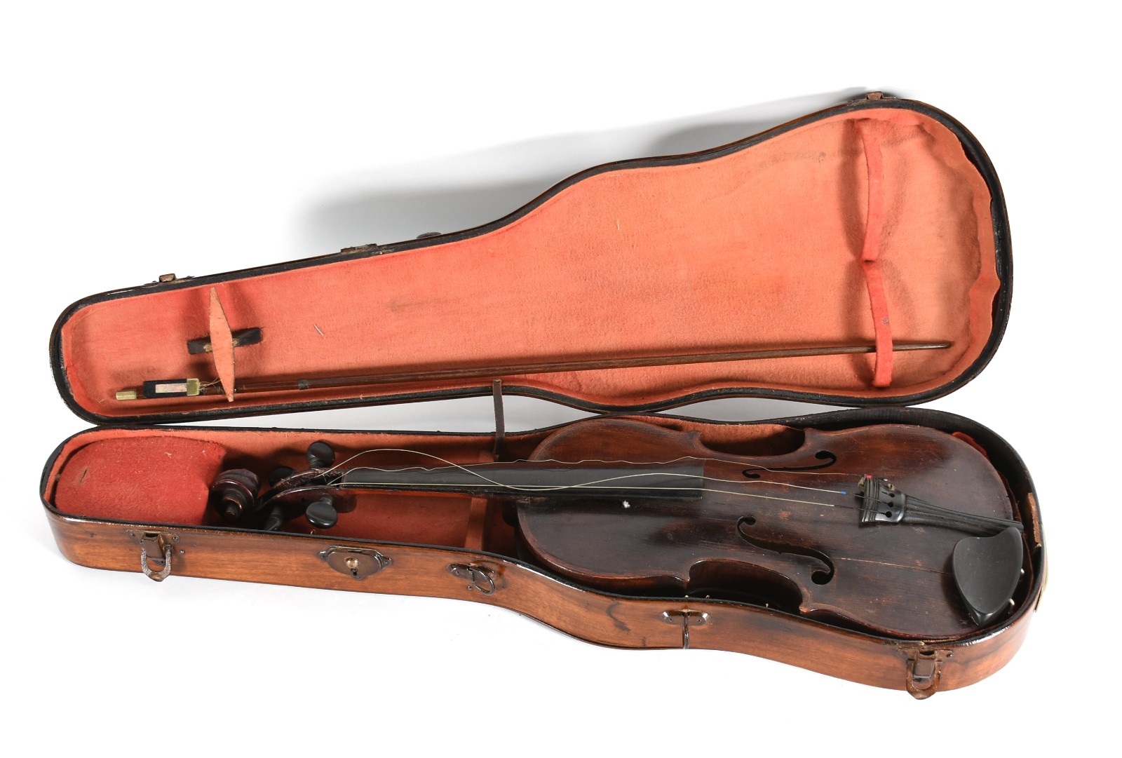 Antigo Violino com estojo de madeira, precisando de reparos. - foto 2 de 7