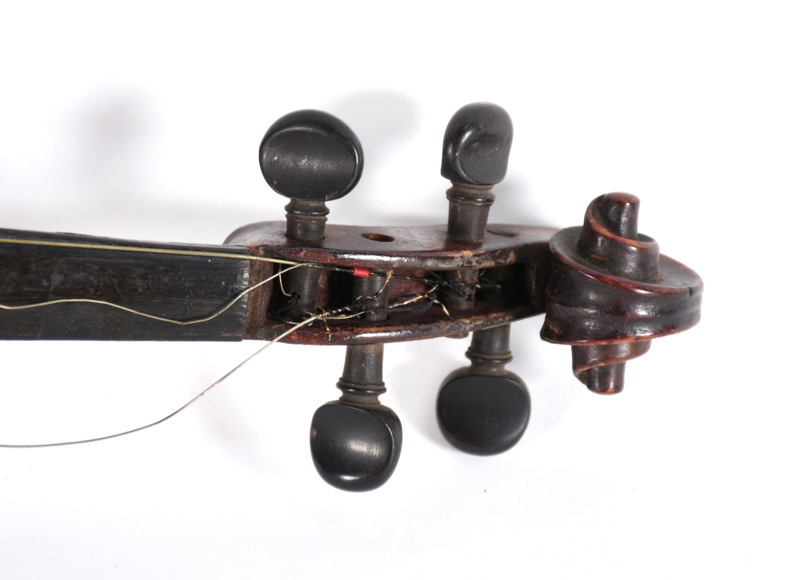 Antigo Violino com estojo de madeira, precisando de reparos. - foto 5 de 7