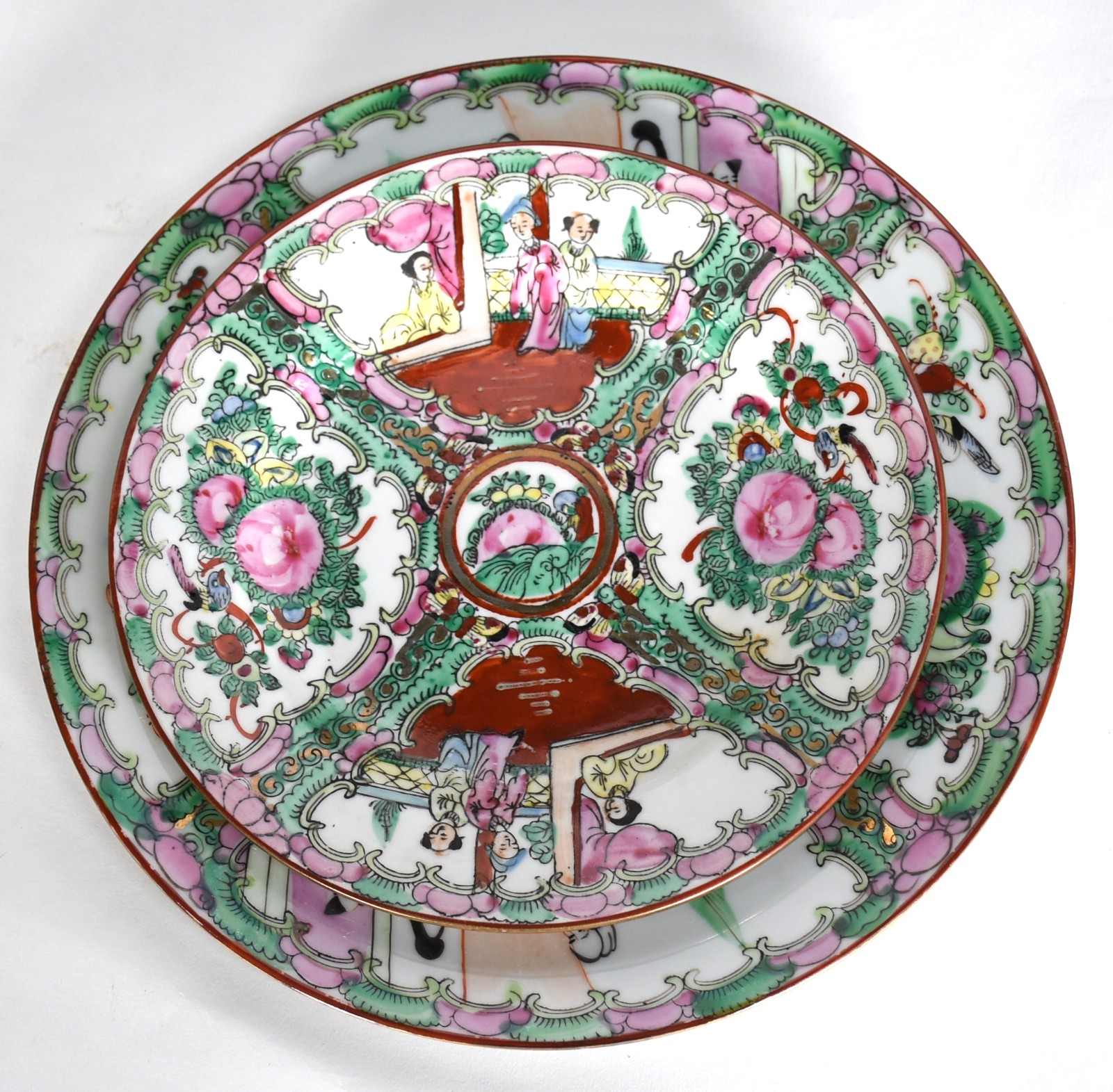 Serviço de porcelana oriental composto de: 12 pratos rasos, 12 pratos... - foto 3 de 8