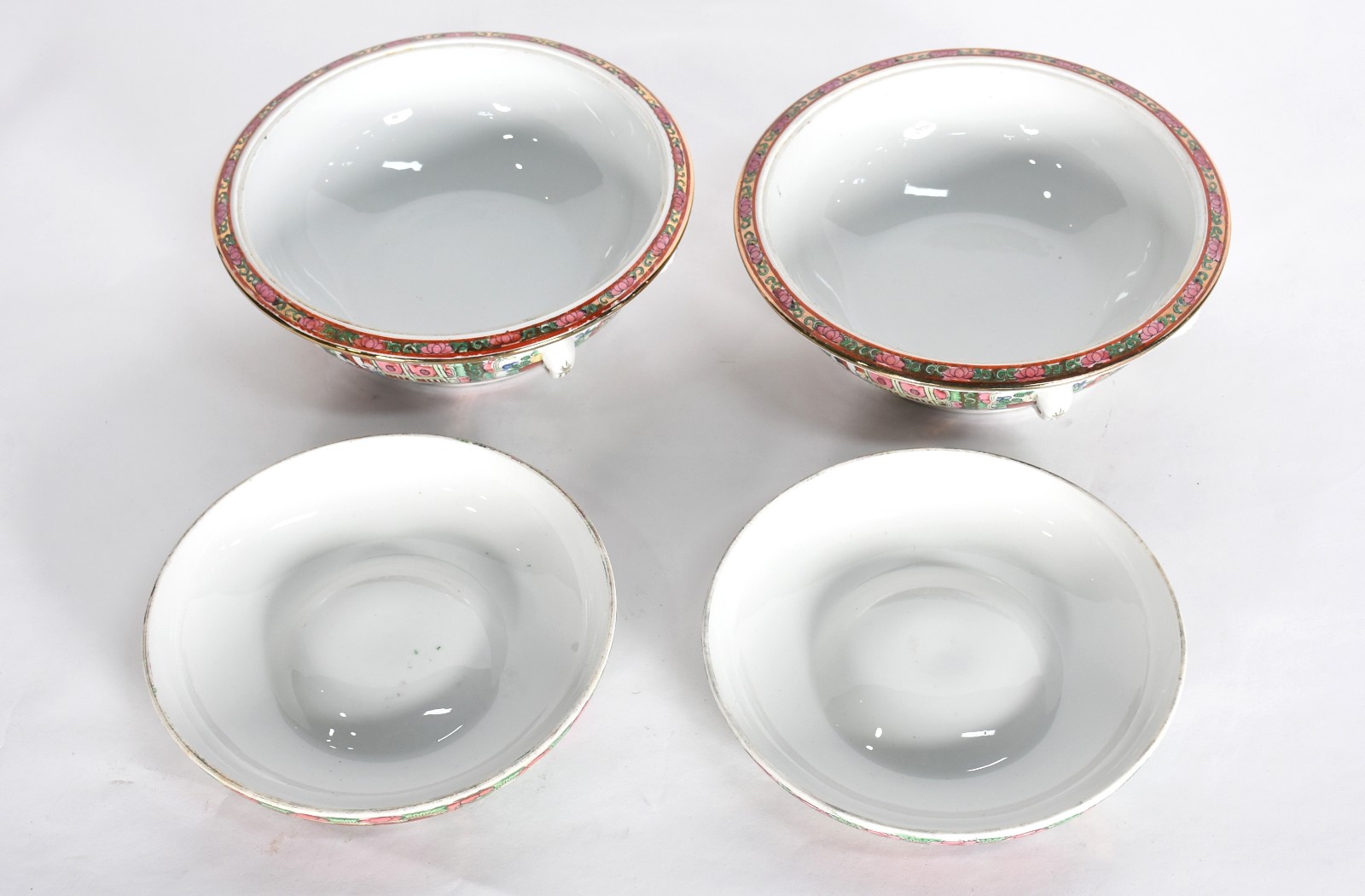 Serviço de porcelana oriental composto de: 12 pratos rasos, 12 pratos... - foto 8 de 8