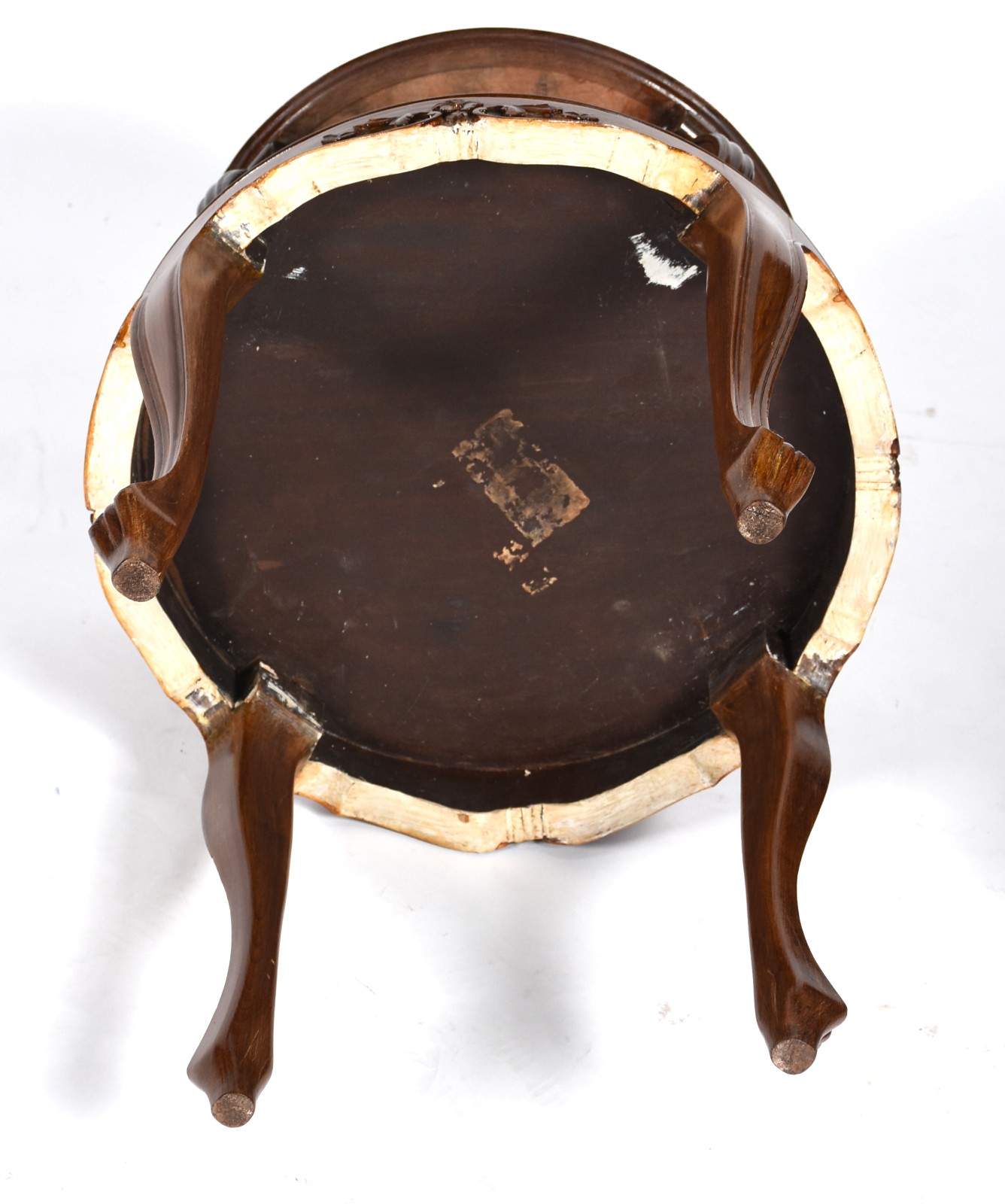 Mesa auxiliar de madeira nobre, dita "cake table" com dois platôs. - foto 4 de 4
