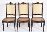 Mesa de jantar com 6 cadeiras com encosto e ass... - Mesa de jantar com 6 cadeiras com encosto e assento de palhinha (algumas com encosto de palhinha sintética).