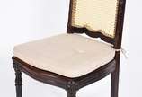 Mesa de jantar com 6 cadeiras com encosto e ass... - Mesa de jantar com 6 cadeiras com encosto e assento de palhinha (algumas com encosto de palhinha sintética).