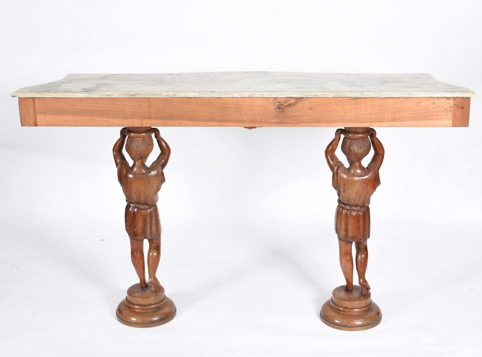 Console de madeira, base com figuras femininas e tampo de mármore. - foto 6 de 7