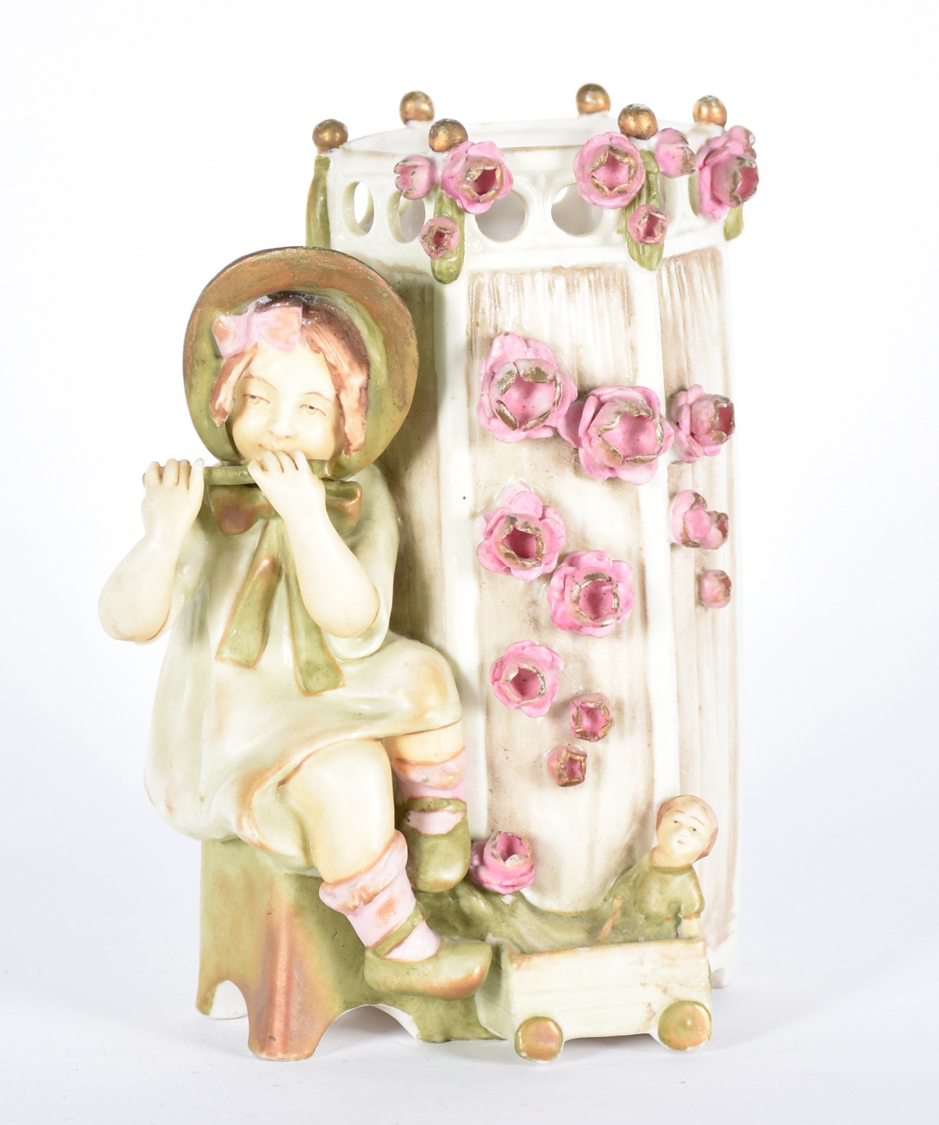 Floreira de porcelana austríaca policromada representando menina com... - foto 1 de 6
