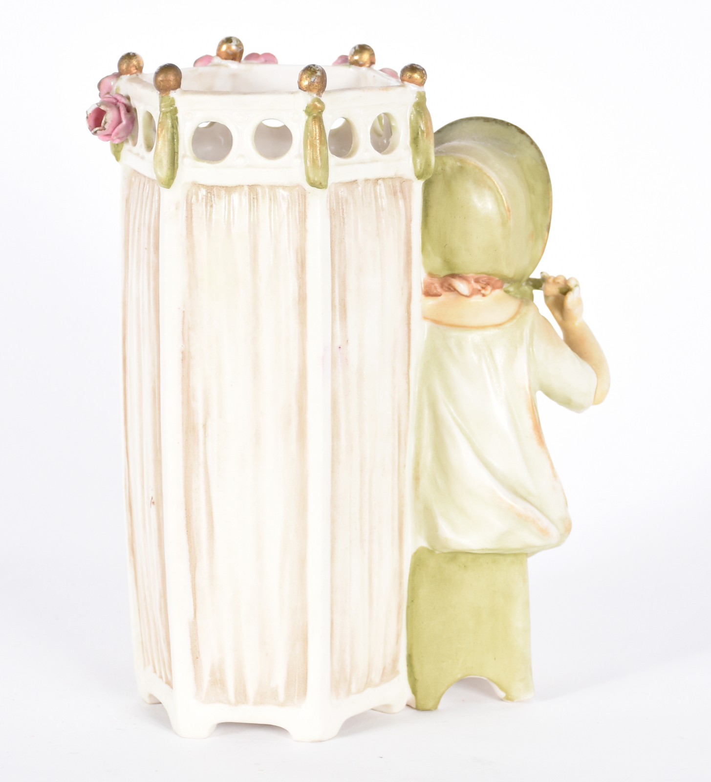 Floreira de porcelana austríaca policromada representando menina com... - foto 2 de 6