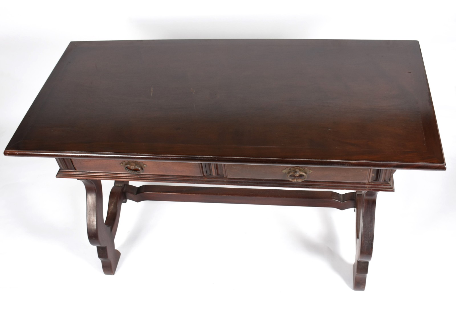 Mesa de escritório de madeira nobre com 2 gavetas, tampo retangular... - foto 3 de 6