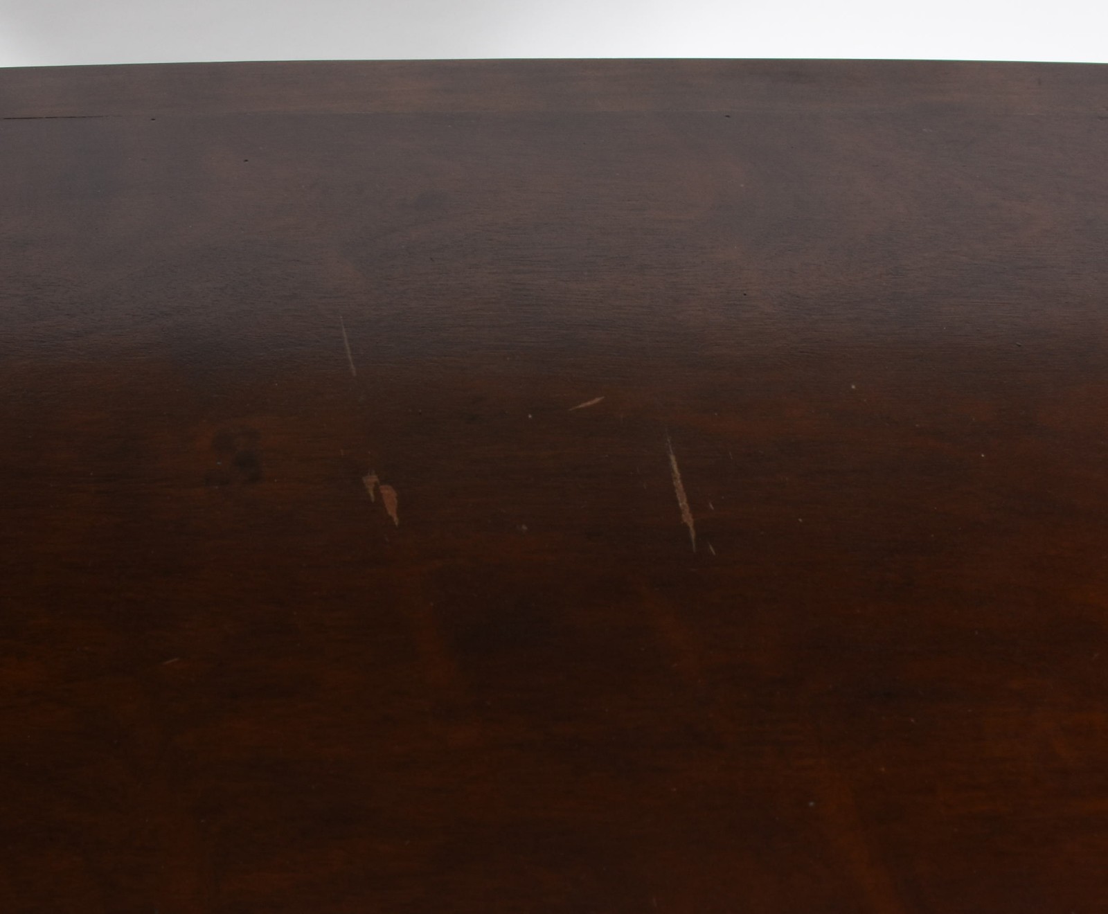 Mesa de escritório de madeira nobre com 2 gavetas, tampo retangular... - foto 6 de 6
