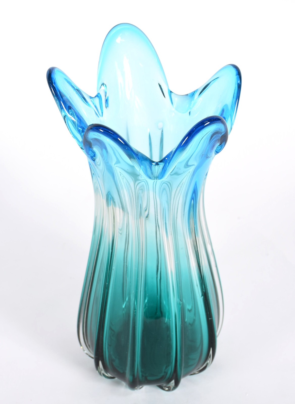 Vaso de vidro decorativo na cor verde e azul. - foto 1 de 3