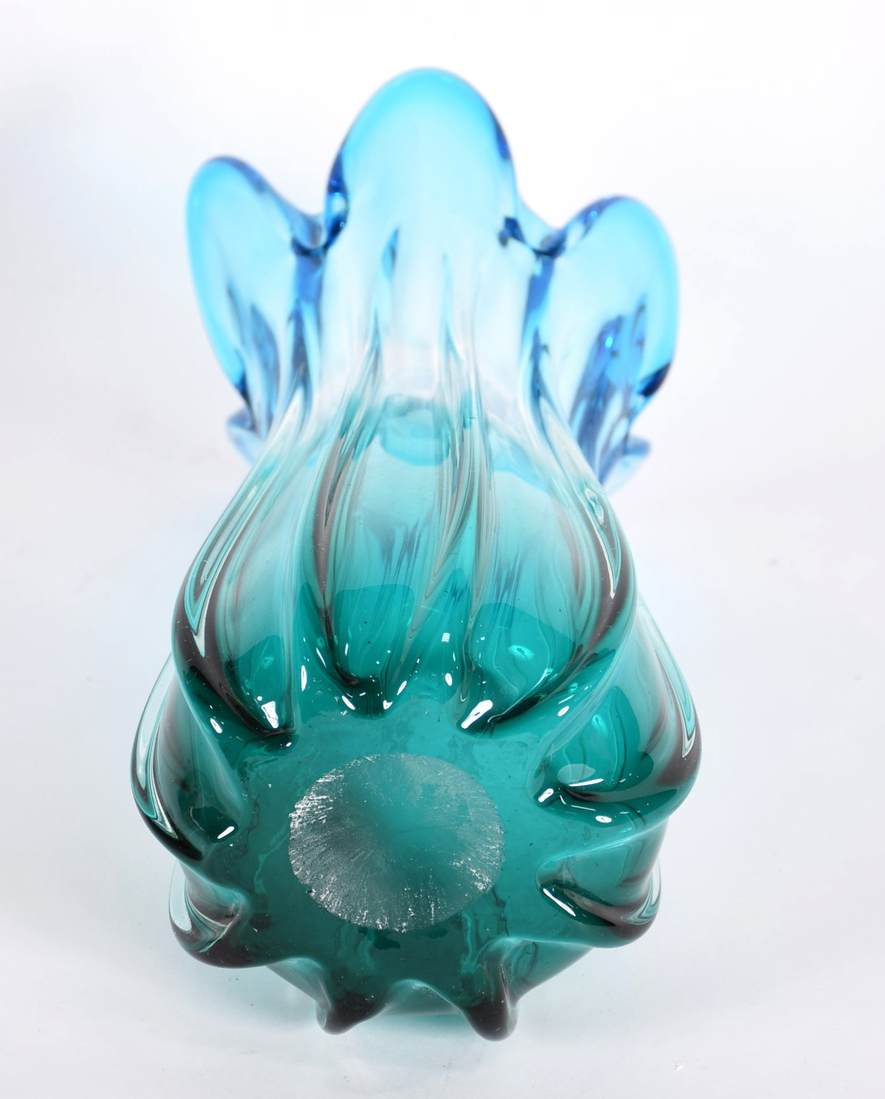 Vaso de vidro decorativo na cor verde e azul. - foto 3 de 3