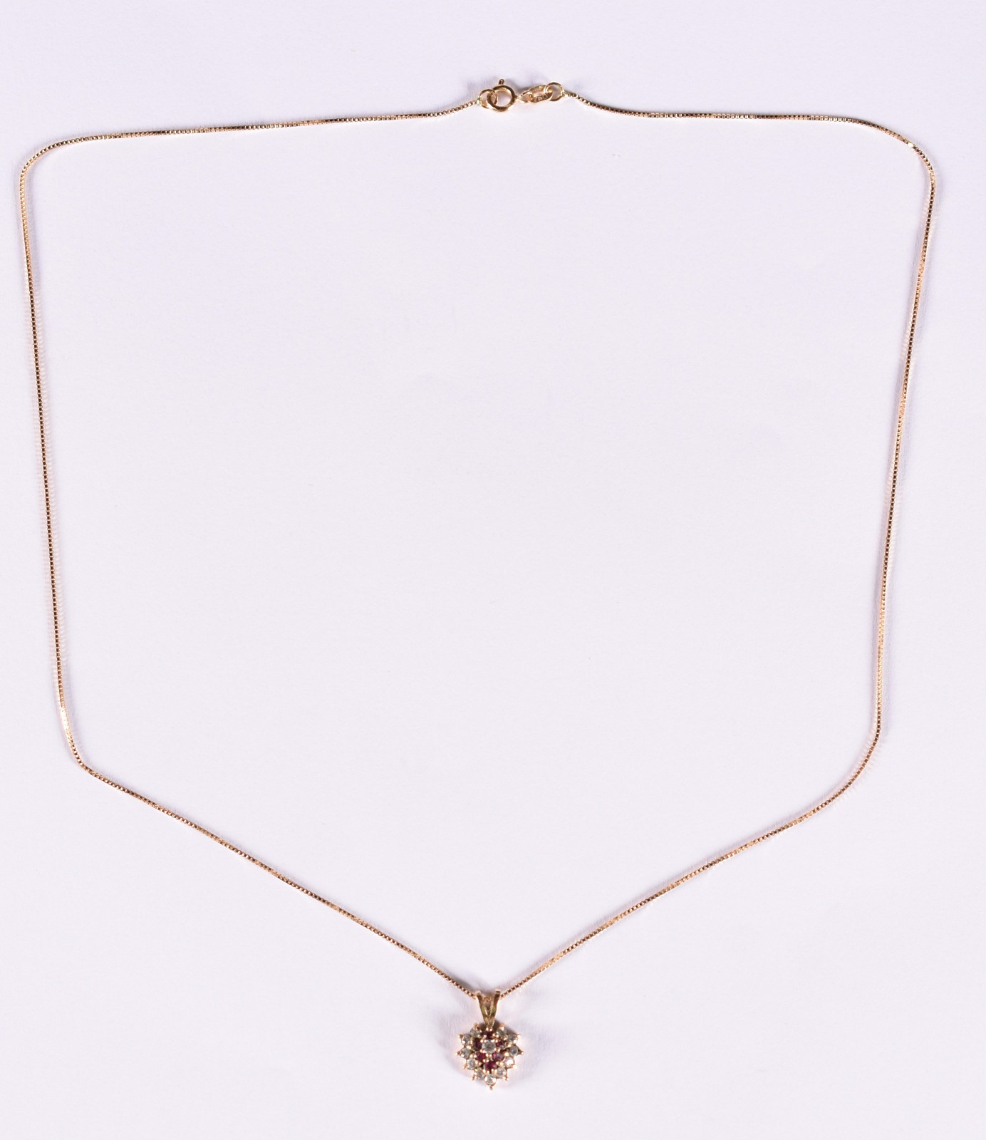 Colar de ouro 18 k, contraste 750 e pingente feitio coração com... - foto 3 de 7