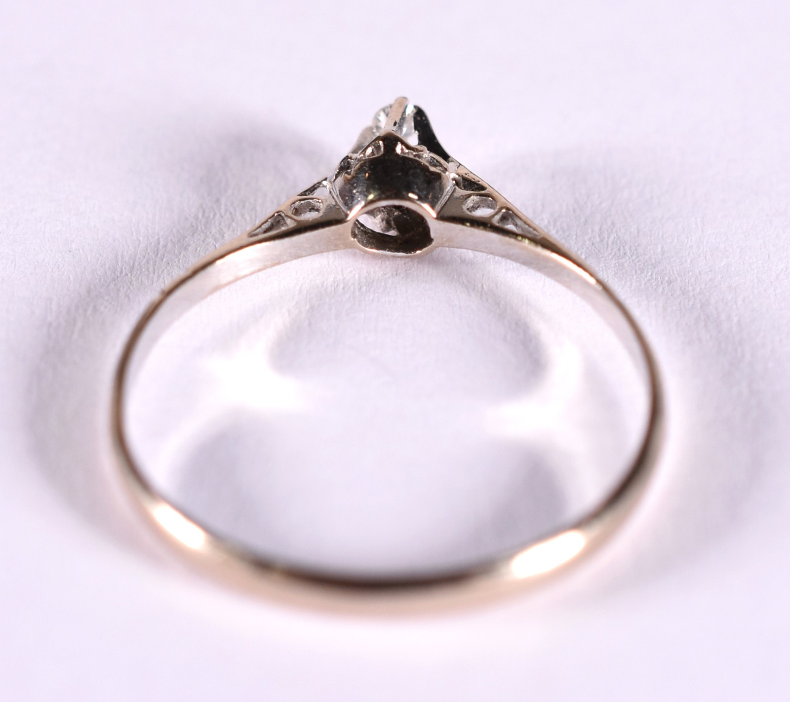 Anel de ouro branco com 1 brilhante de 0,5 ct, aro 17 (Por motivos de... - foto 3 de 3