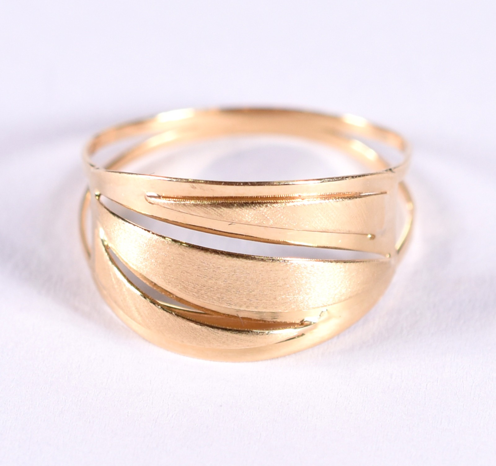 Anel de ouro 18 k, contraste 750, aro 22 (Por motivos de segurança as... - foto 1 de 4