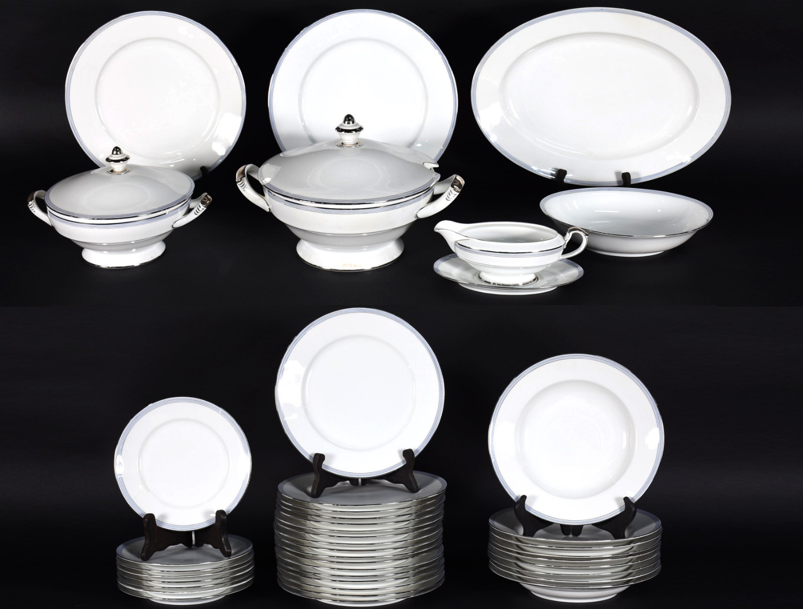 Aparelho de jantar de porcelana da Bavaria na cor branca com frisos... - foto 1 de 5