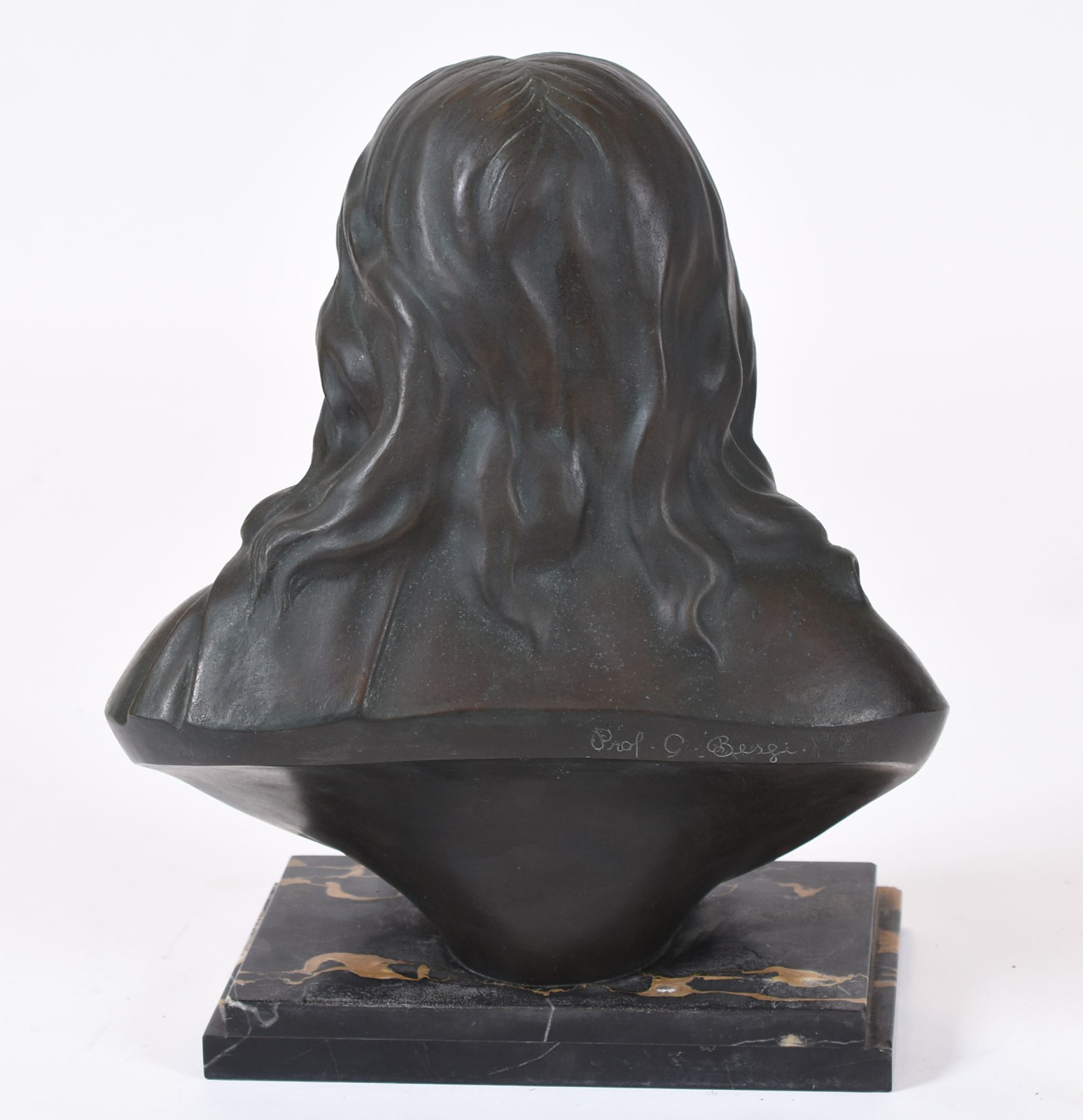 Cabeça de Cristo com sagrado coração de bronze, base de mármore... - foto 5 de 6