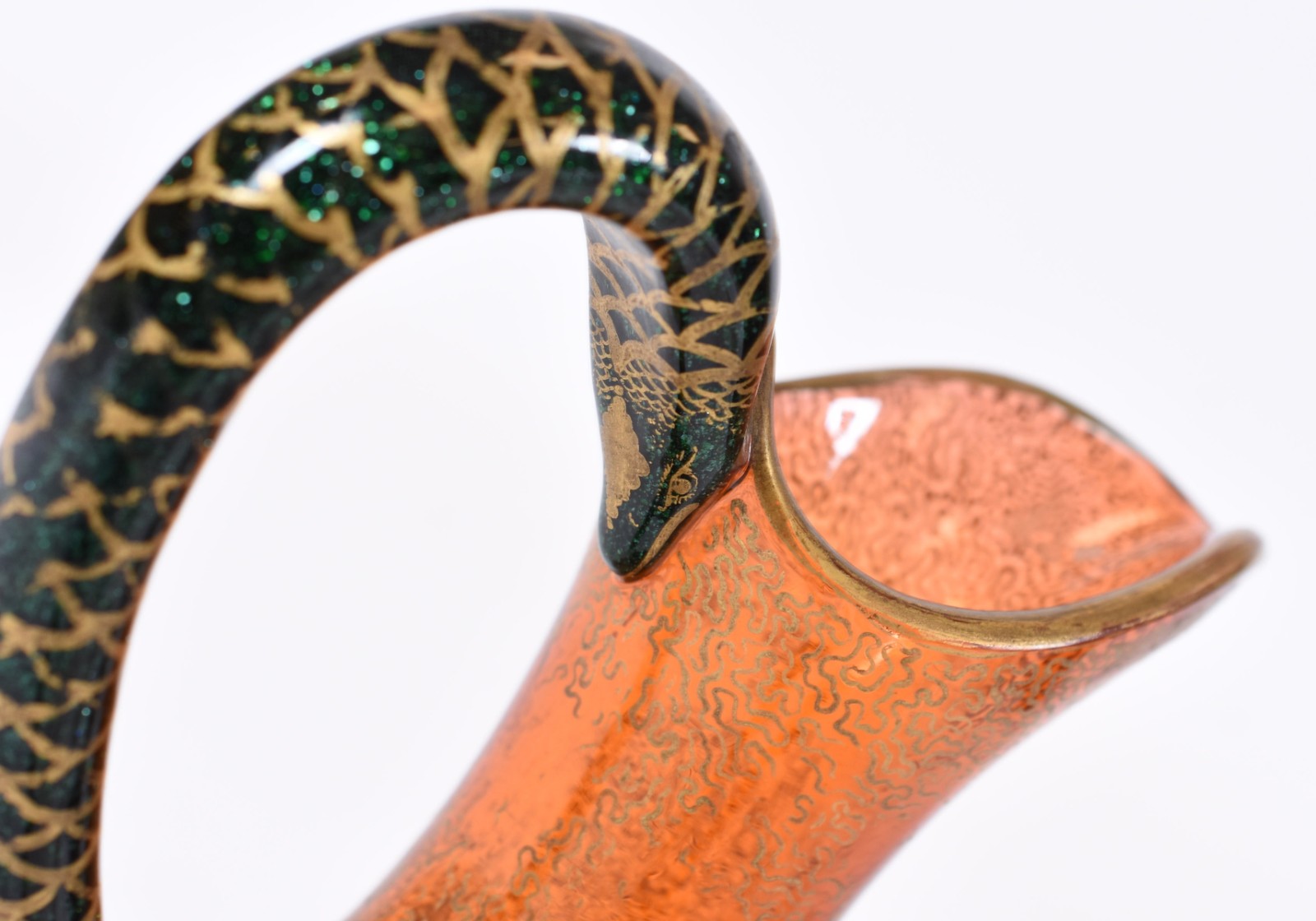 Jarra de murano na cor laranja, alça feitio serpente. - foto 5 de 6