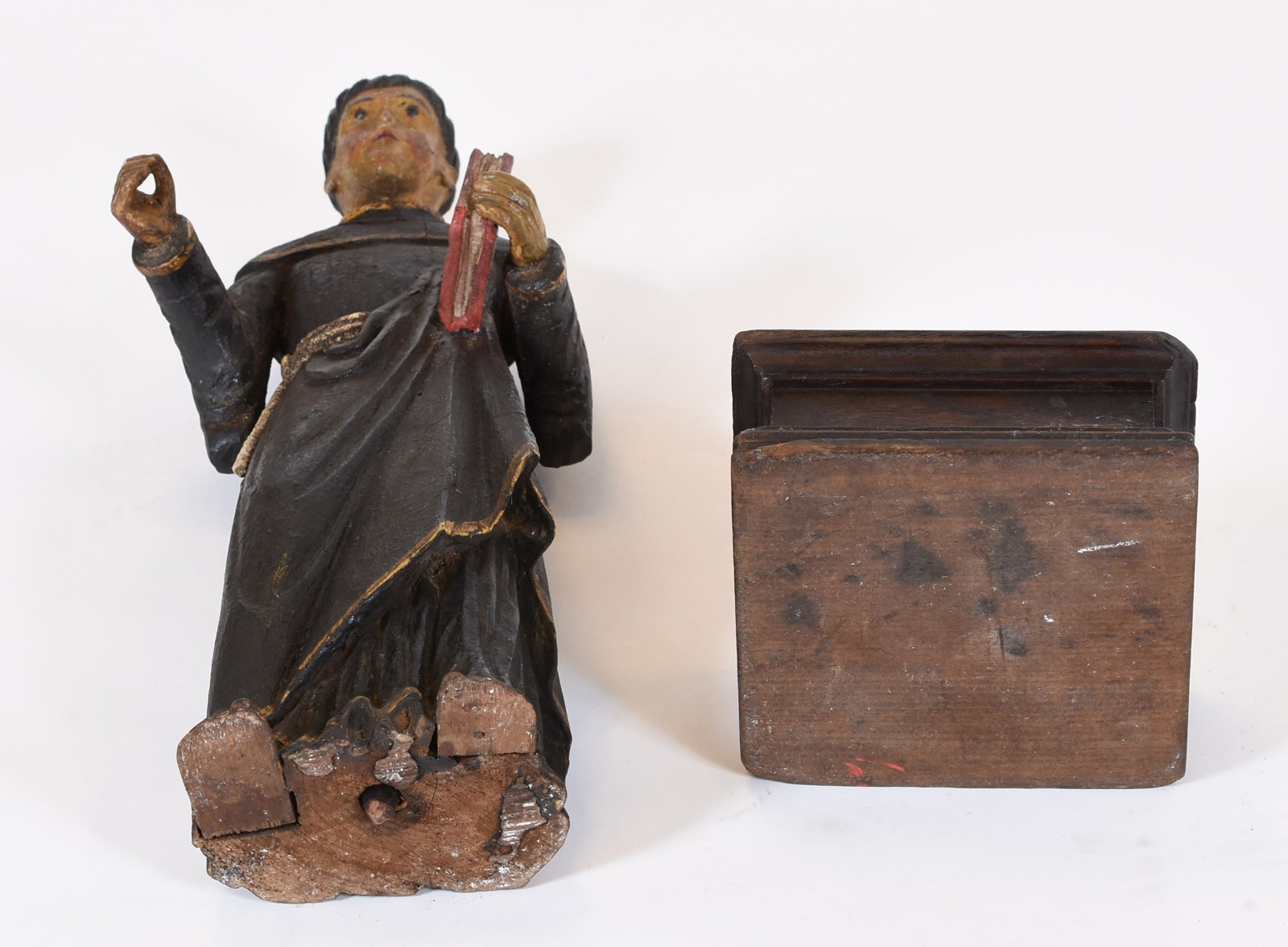 Imagem de Santo Antonio de madeira rústica, base quebrada. - foto 4 de 4
