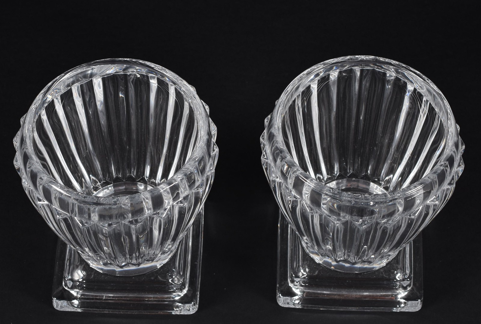 Par de vasos em demi cristal lapidado. - foto 2 de 3