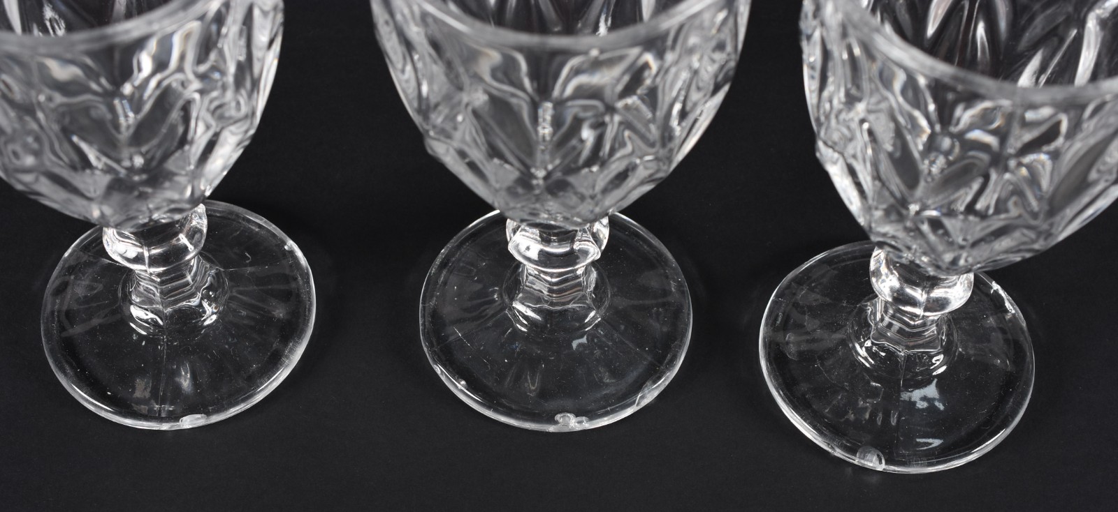 Seis cálices em demi cristal lapidado. - foto 6 de 6