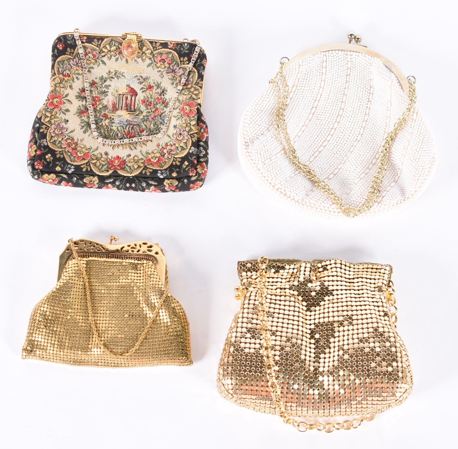 Quatro bolsas de toilette. - foto 1 de 5