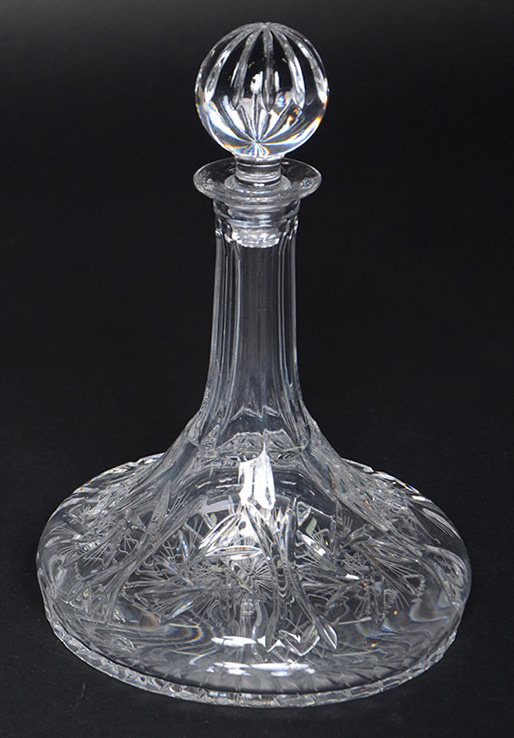 Garrafa de navio de cristal tcheco lapidado