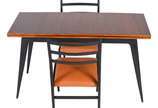 Mesa de jantar/console de madeira nobre, tampo ... - Mesa de jantar/console de madeira nobre, tampo dobrável, acompanham 2 cadeiras com assentos estofados e encostos em traves horizontais.