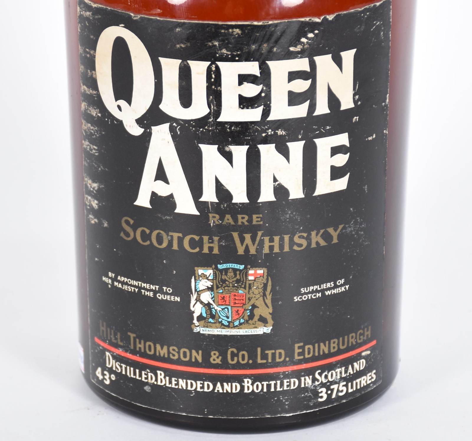 Garrafa de Whisky Queen Anne 3,75 L. - foto 2 de 4