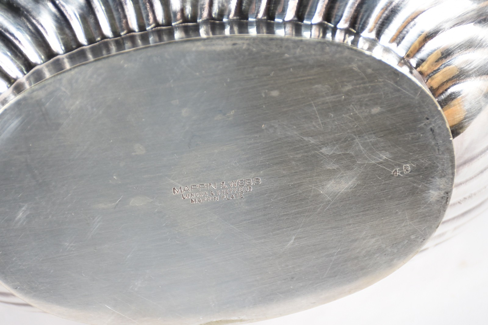 Baixela para chá e café de metal prateado inglês composto de: 3... - foto 5 de 5