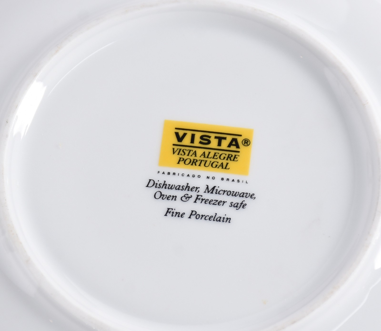 Doze xícaras para chá com pires de porcelana portuguesa Vista Alegre. - foto 5 de 5
