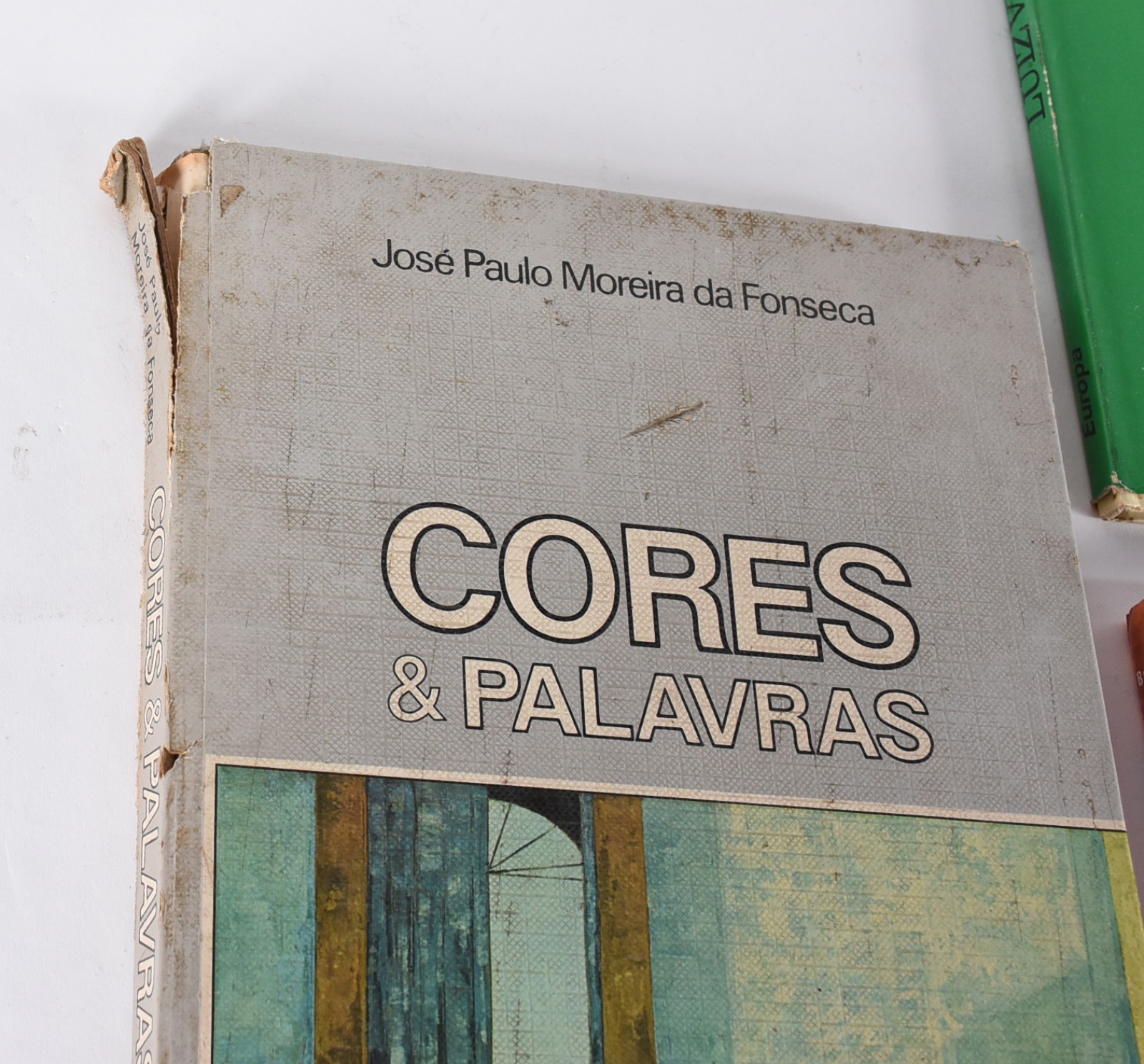 Cinco livros: A) José Paulo Moreira da Fonseca - Léo Christiano B)... - foto 2 de 8