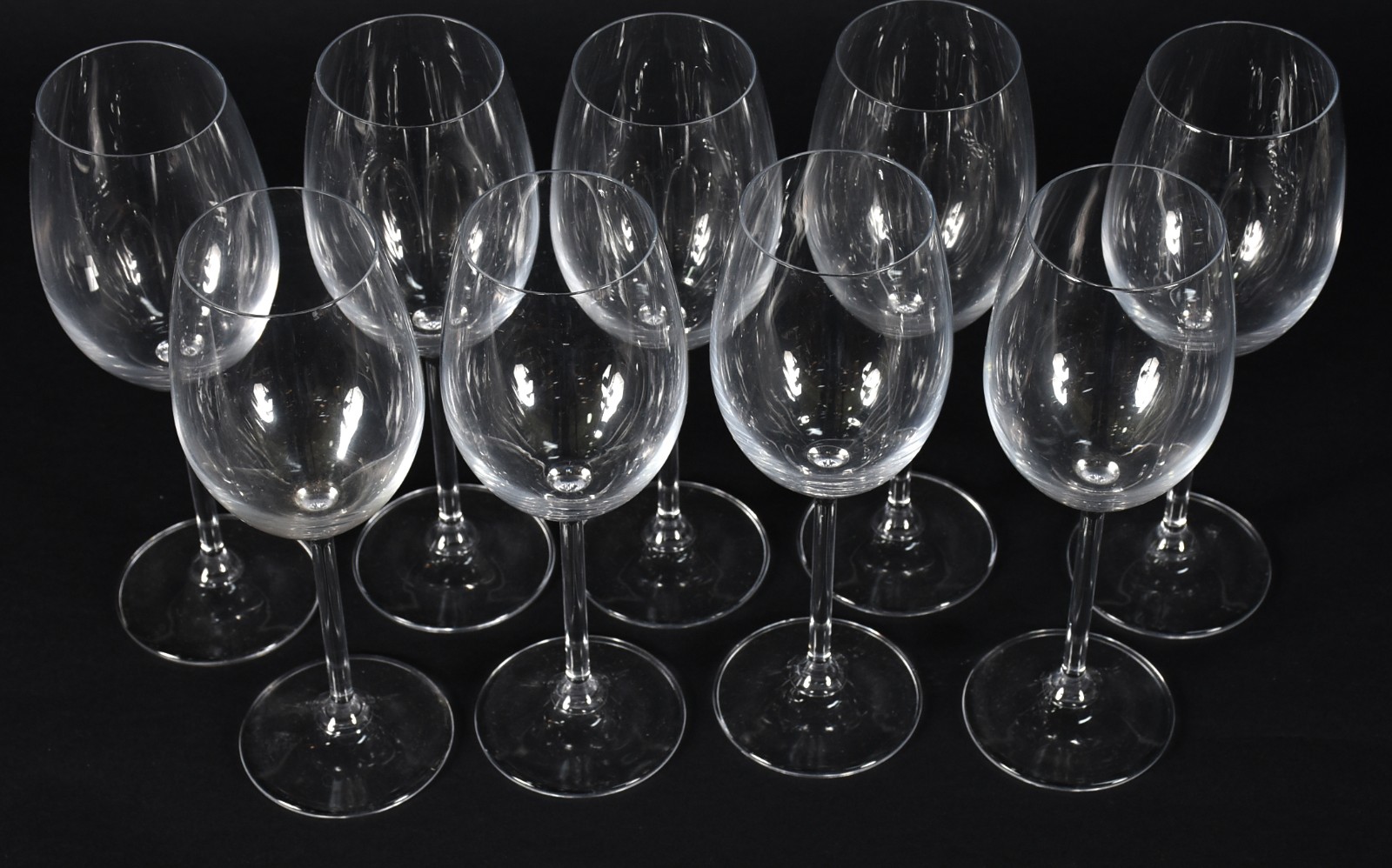 Nove taças para vinho tinto. - foto 2 de 3