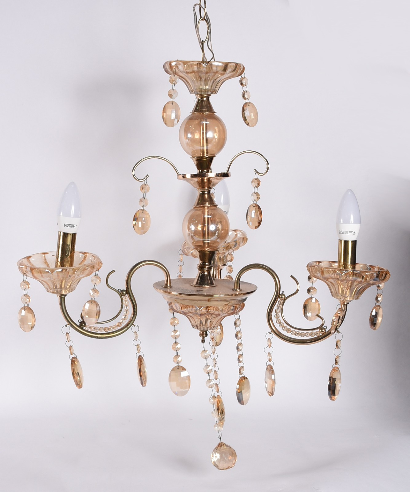 Lustre de cristal para 3 luzes, pingentes lapidados. - foto 1 de 2