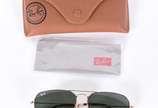 RAY BAN,  - Óculos de sol.