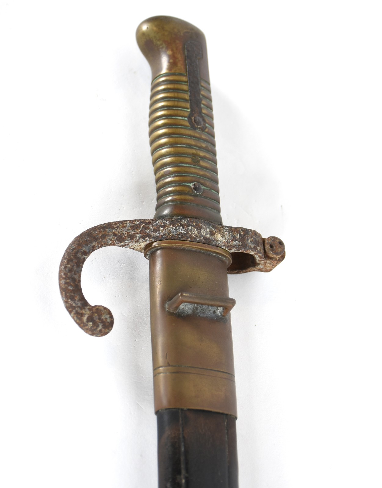 Antiga Baioneta de fuzis, século XIX (metal oxidado). - foto 2 de 4