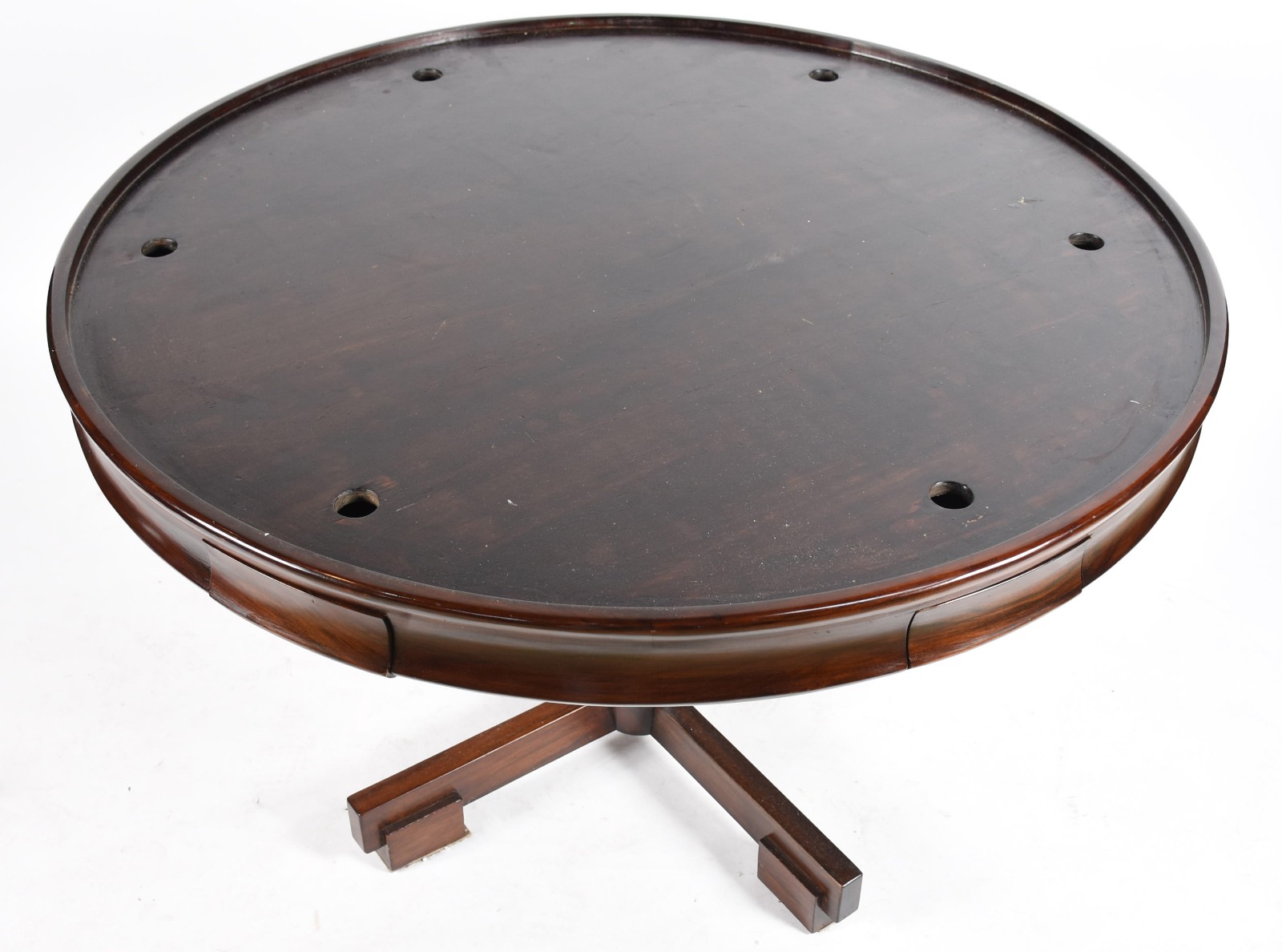 Mesa de jogo de madeira nobre feitio redondo, tampo reversível com... - foto 3 de 5