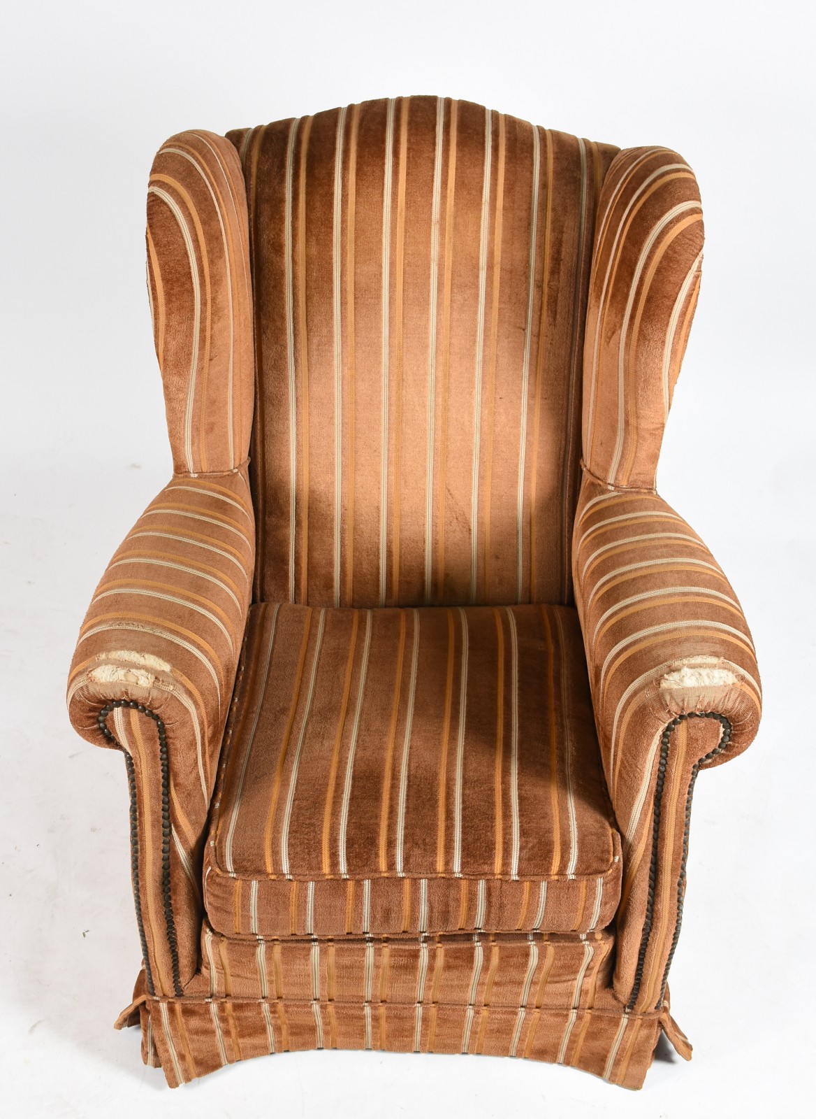 Bergere estofada e forrada com veludo listrado (tecido puído). - foto 3 de 6