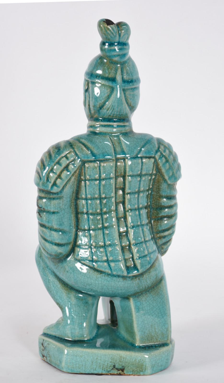 Escultura de cerâmica oriental na cor azul representando Dignitário. - foto 3 de 4