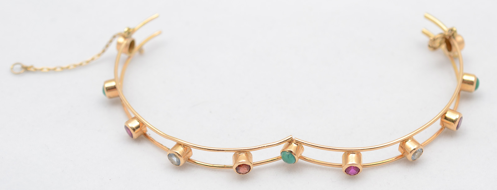 Pulseira de ouro 18 k com pedras - foto 2 de 2