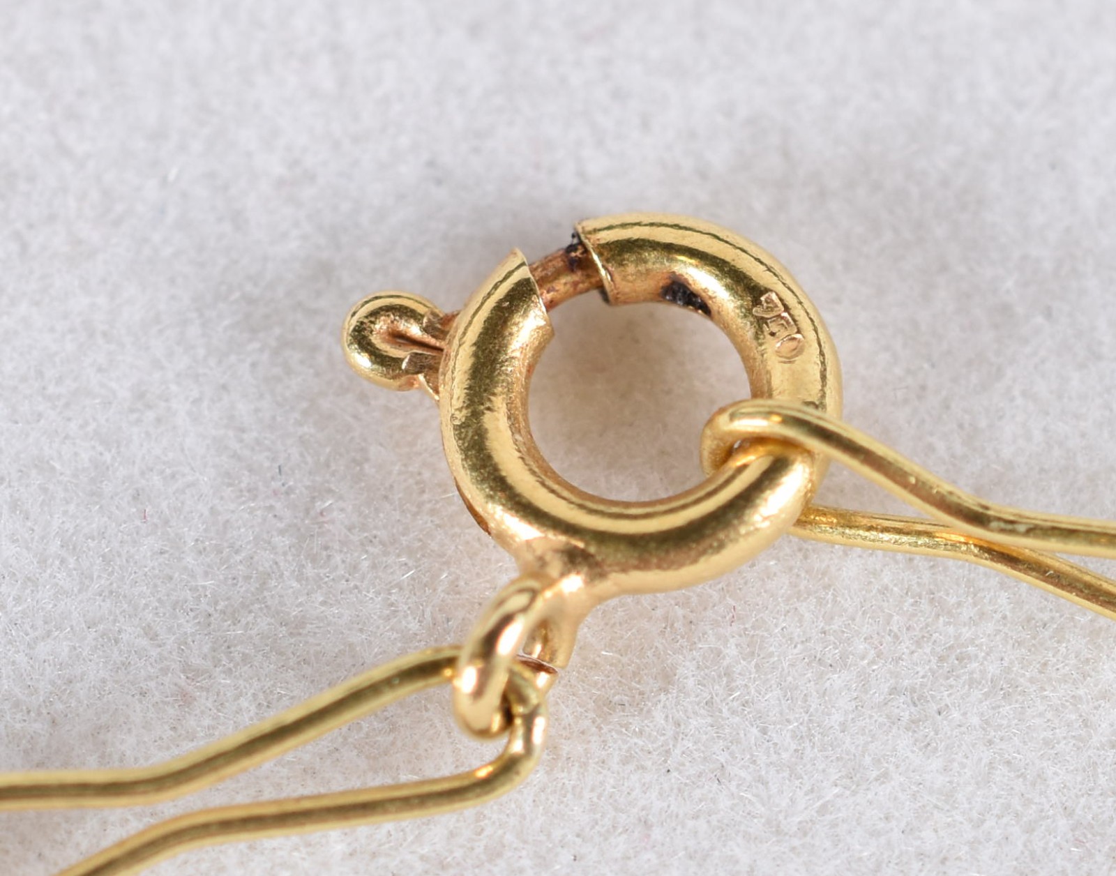 Colar de ouro 18 k feitio elos no feitio oito vazado e intercalado de... - foto 5 de 6