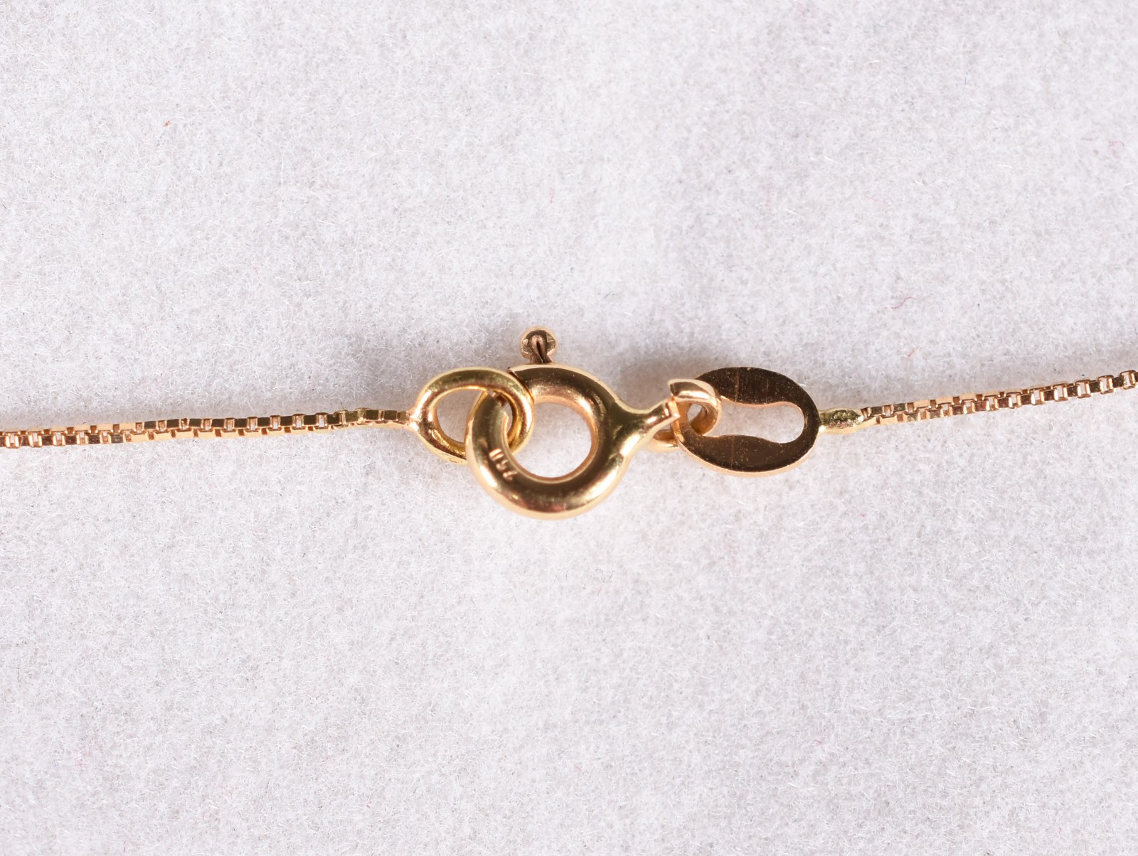 Colar de ouro 18 k, contraste 750 com brilhantes e esmeraldas (Por... - foto 5 de 5