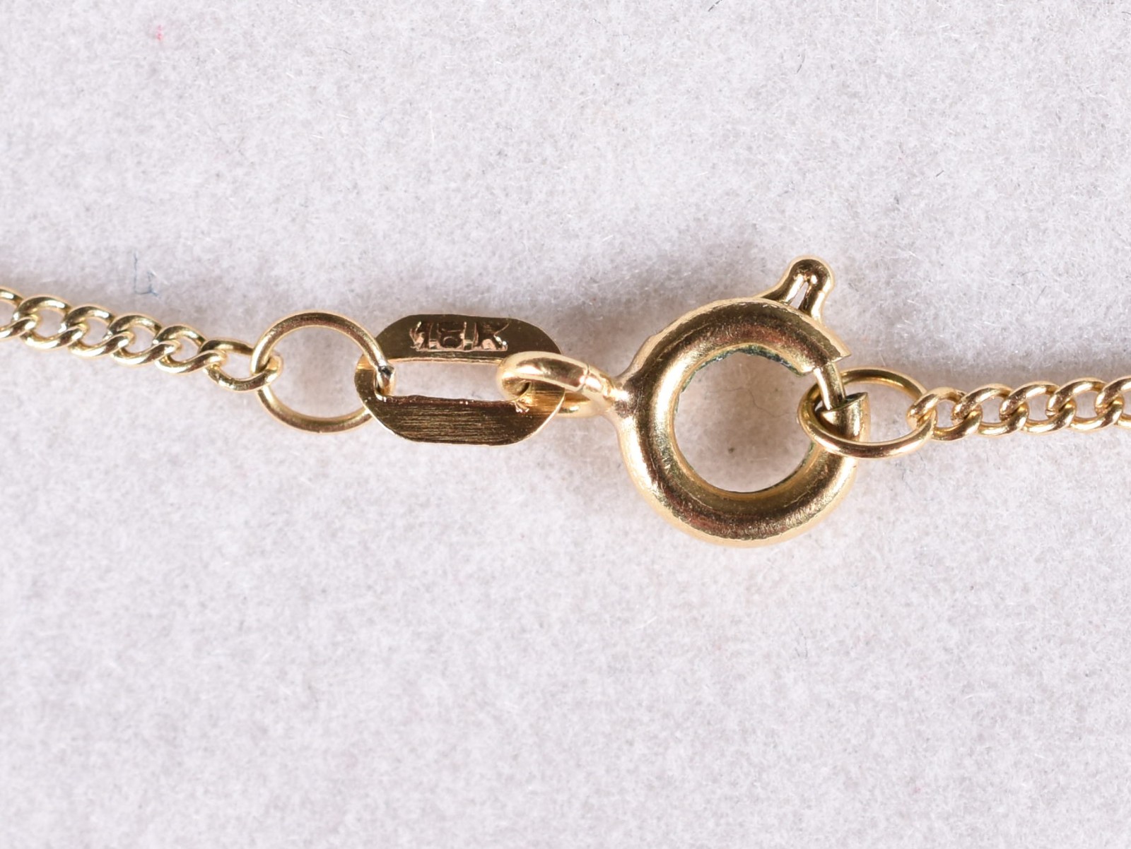 Cordão de ouro 18 k, contraste 750 com pingente de Nossa Senhora de... - foto 5 de 5