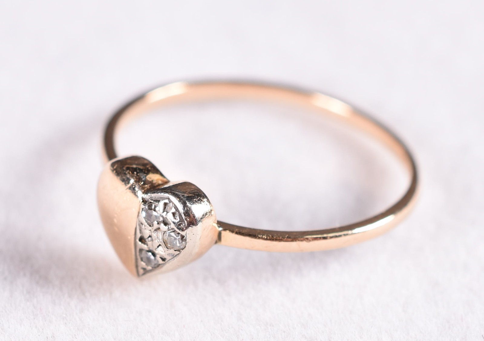 Anel de ouro 18 k, contraste 750 com 2 brilhantes, aro 15 (Por... - foto 2 de 3