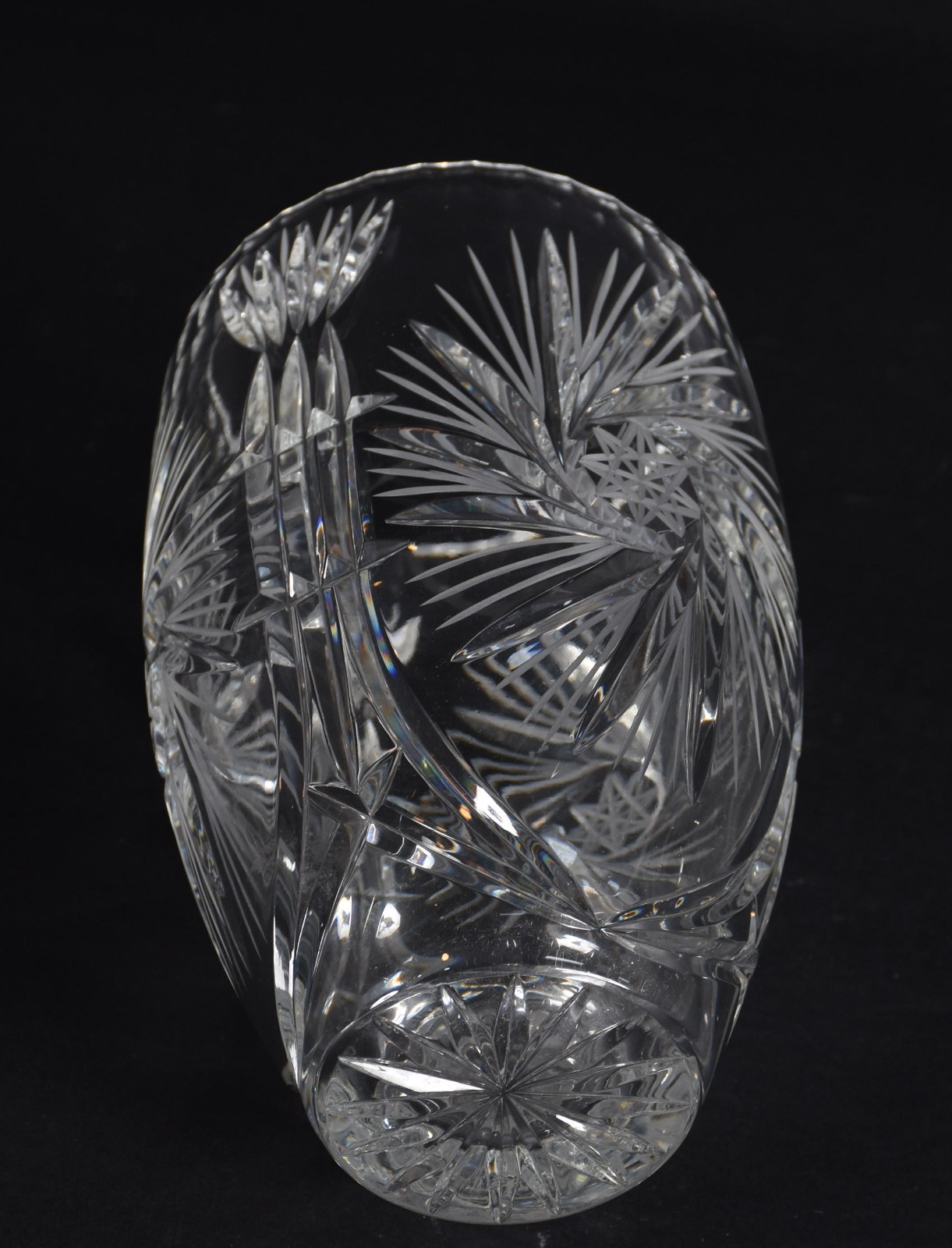 Vaso de cristal tcheco lapidado. - foto 4 de 4