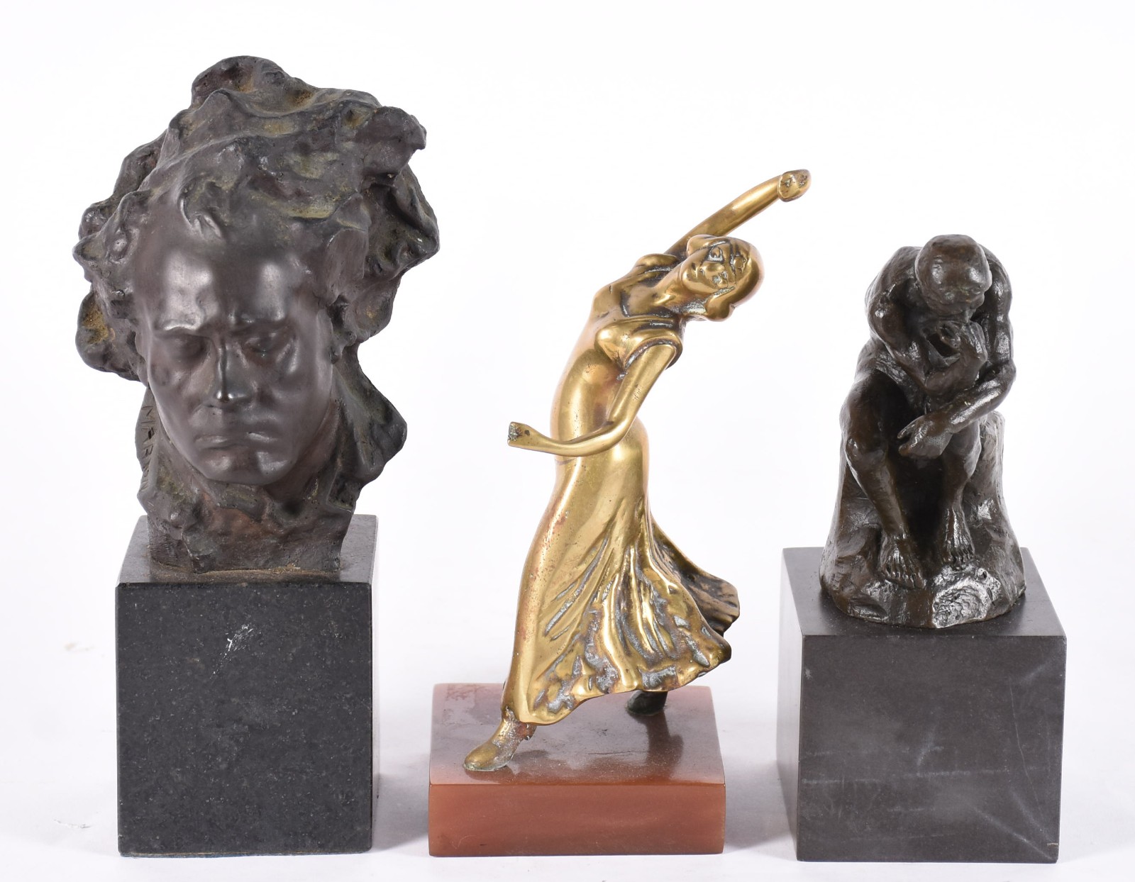 Três esculturas diversas de bronze, sendo uma cópia do "Pensador" de... - foto 1 de 6