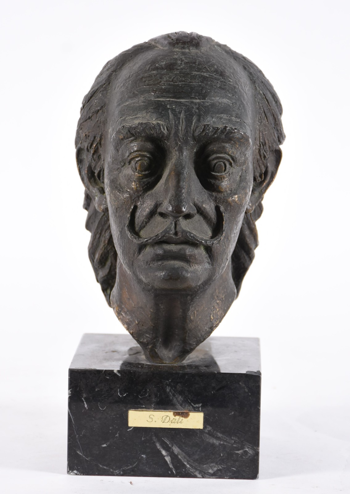 Busto de resina representando Salvador Dali. - foto 1 de 5