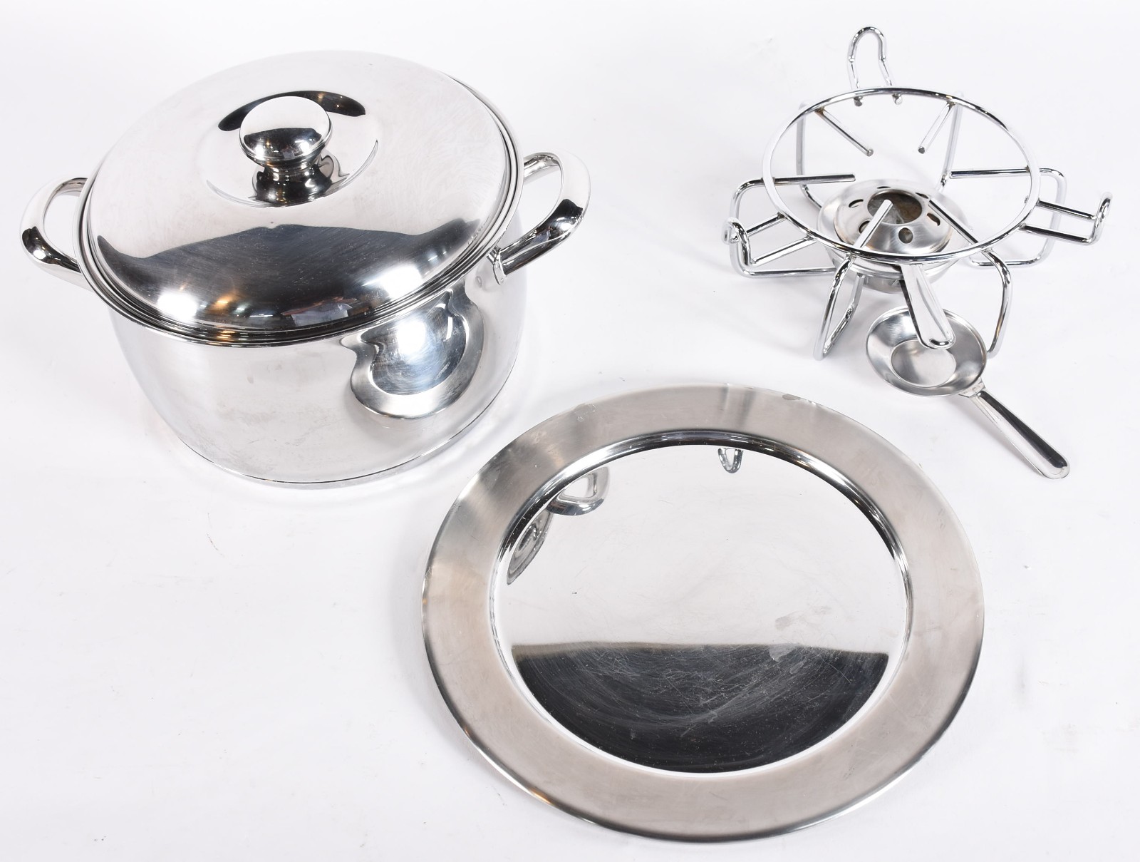 Caçarola com rechaud e presentoir de inox Tramontina. - foto 3 de 6